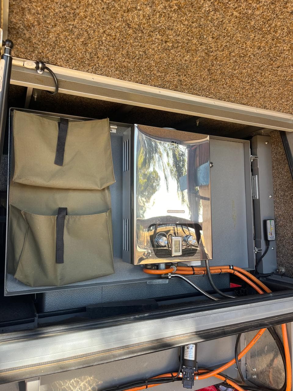 Camping canopy - Image 6