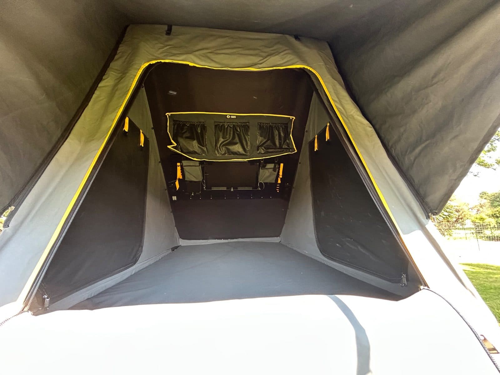 Desert RT1 Rooftop Tent - Image 5