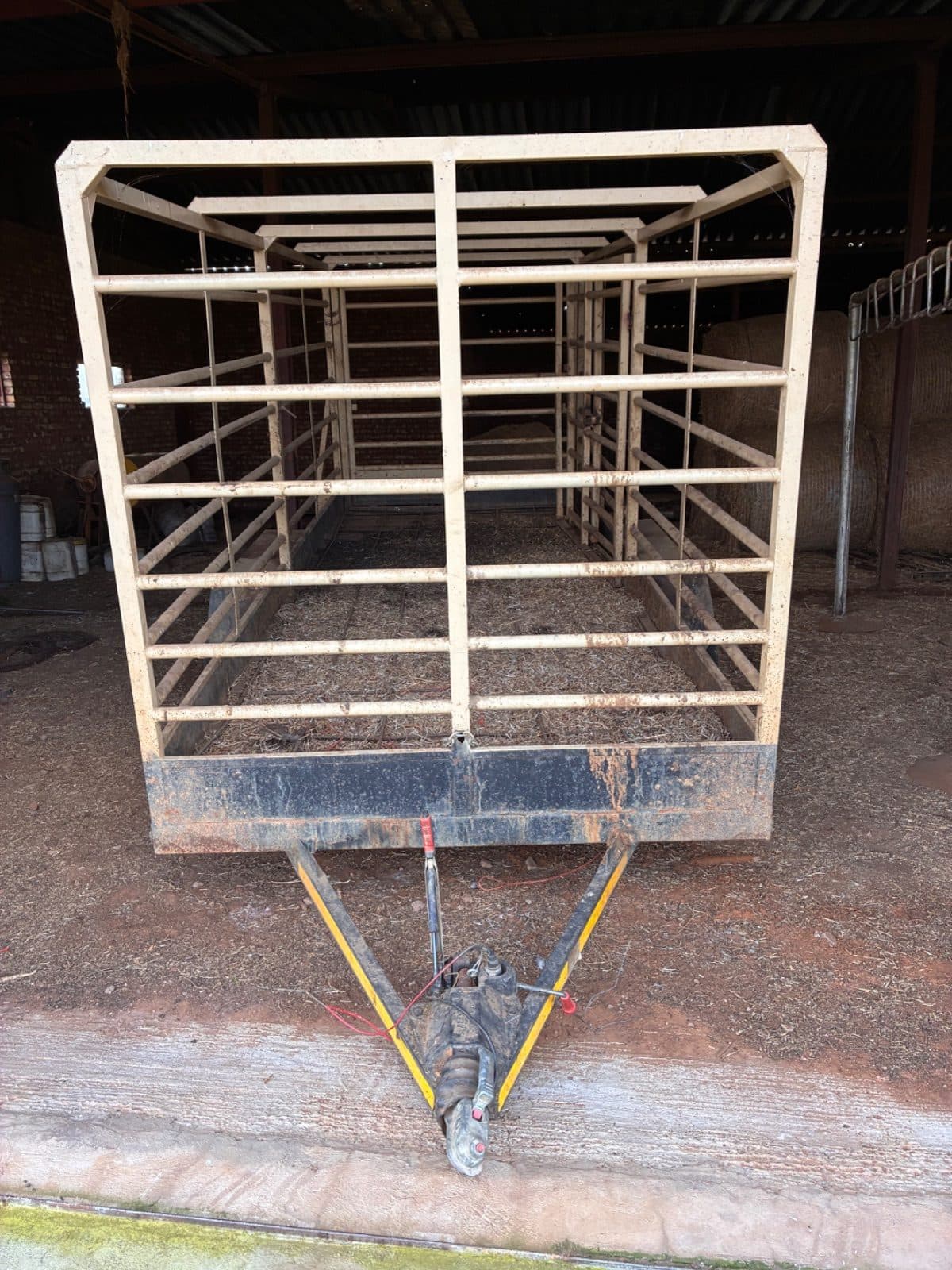 4M Beeswa - Image 1